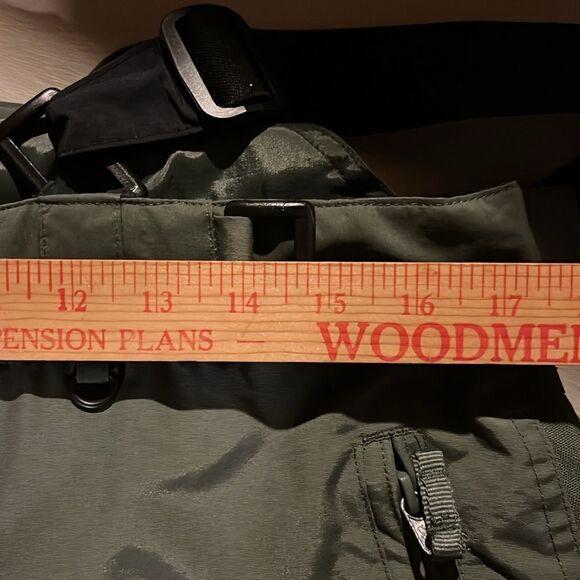 EUC Black Dot Snow Pants w Suspenders Sz. YXL - Picture 7 of 8